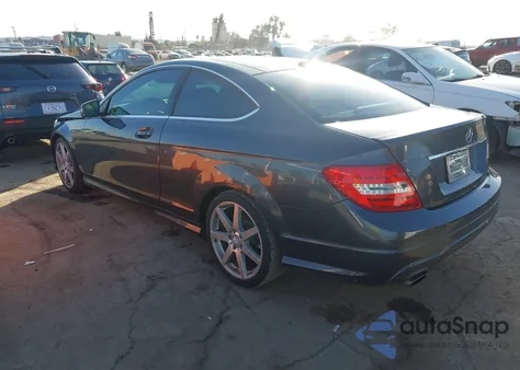 2013 Mercedes-Benz C 250 from USA, damaged, VIN WDDGJ4HB1DG000715